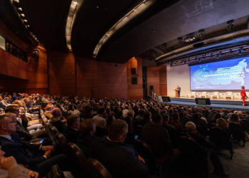 Фото 3 к новости Метрологический суверенитет обсудили на открытии международного форума